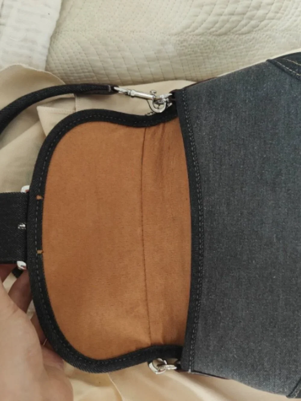 Coach handbag measurements